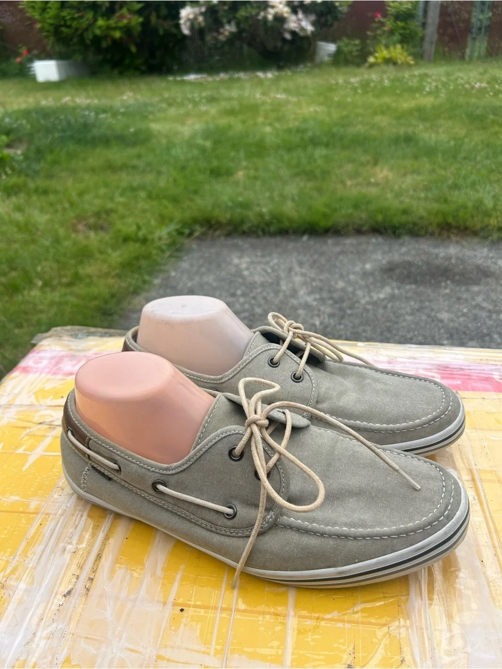 Aldo Men’s Light Gray Canvas Boat Shoes Size 10